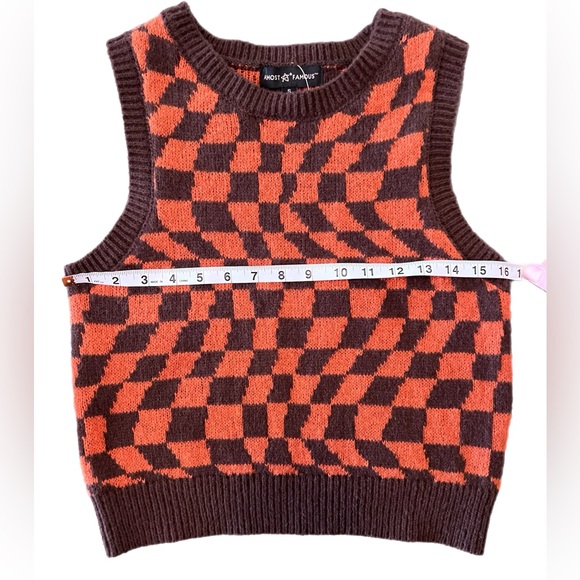 🧡Almost Famous Orange and Brown Checkered Swester Vest🪩 - Picture 4 of 11